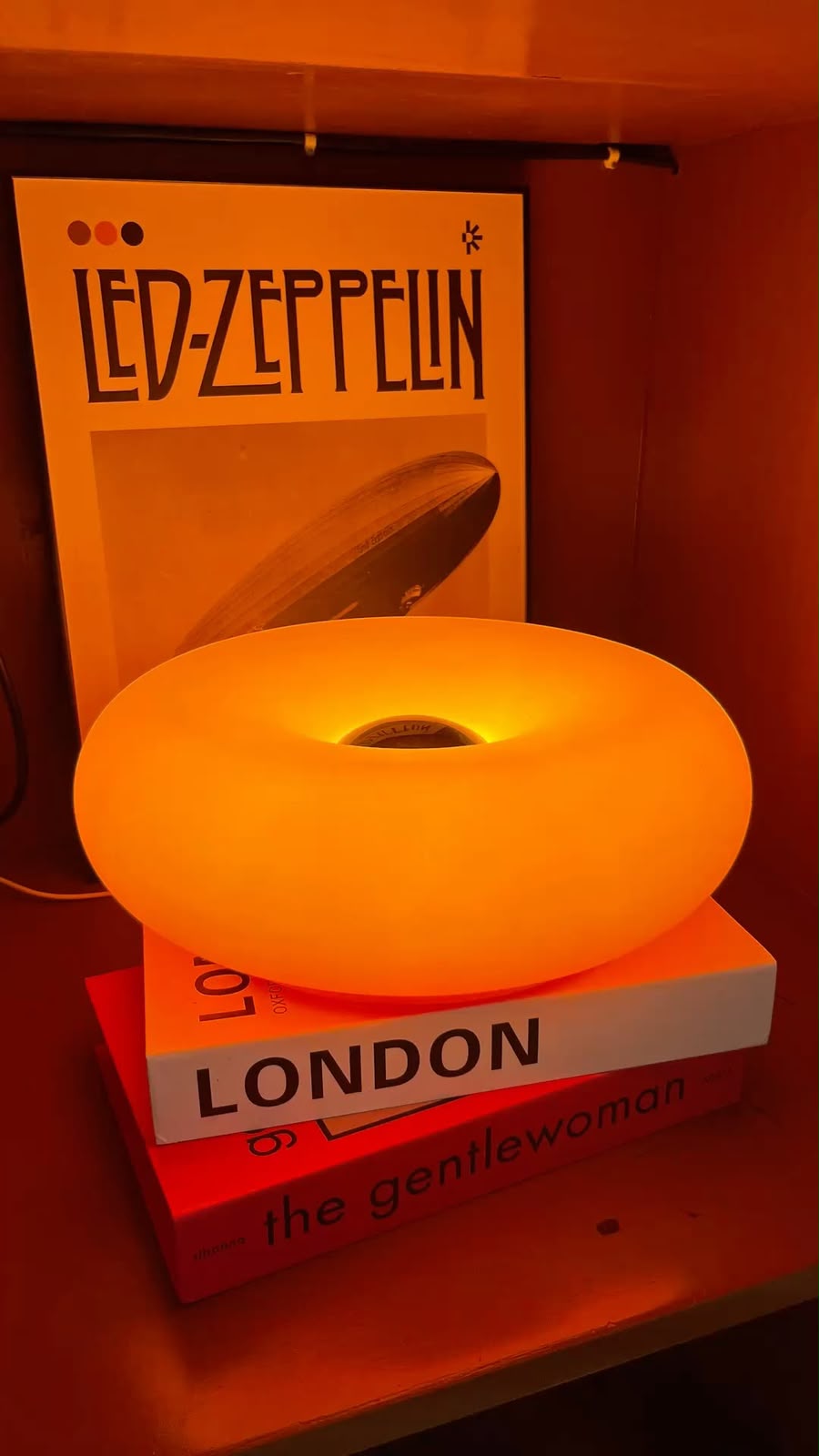 Lumara Retro Glow Lamp